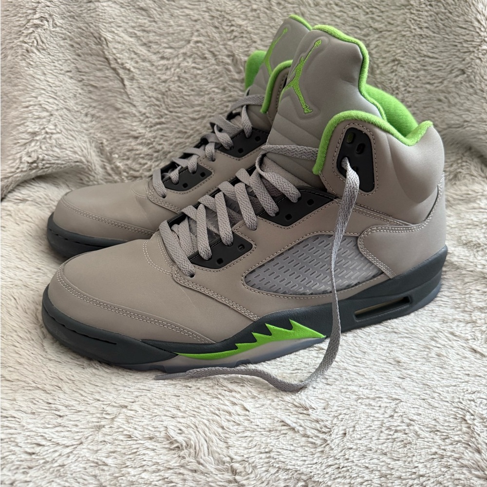 Jordan Gray and Green Men's Shoes